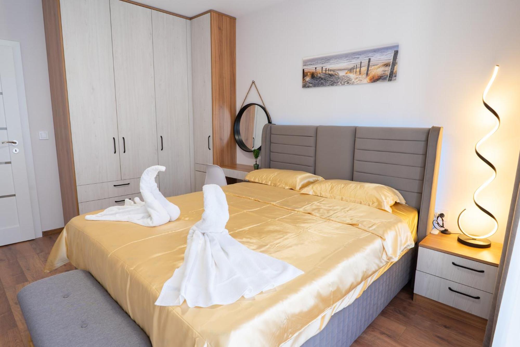 New Modern & Cozy Apartment With Free Private Parking And Ev Charging Station ヴァルナ エクステリア 写真