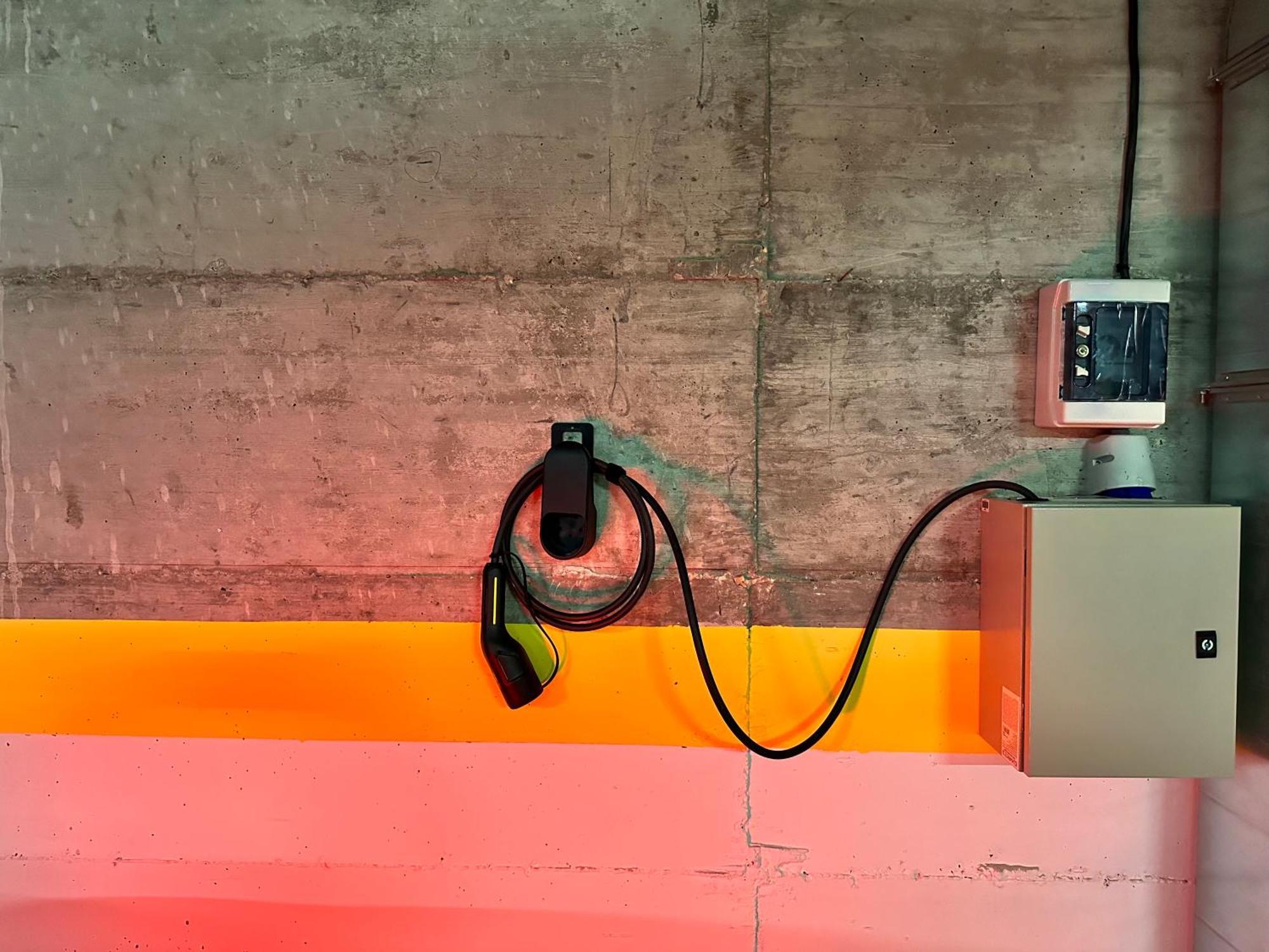 New Modern & Cozy Apartment With Free Private Parking And Ev Charging Station ヴァルナ エクステリア 写真